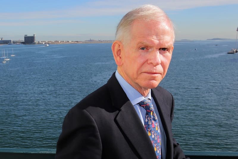 Jeremy Grantham Warns Bitcoin Could Eventually Become Worthless as AI Stock Bubble Grows