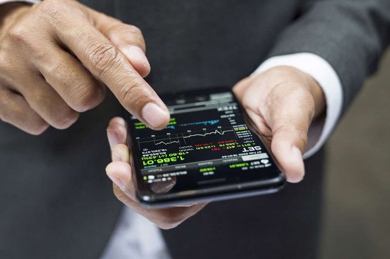 How Exchanges Track Suspicious Wallet Activity in 2026