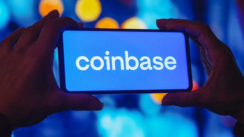 Can Someone Send Fake Bitcoin to Your Coinbase Account?