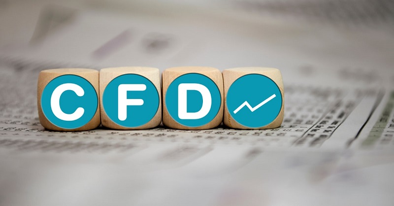 Perpetual Futures vs CFDs: Will Traditional Retail Brokers Survive?